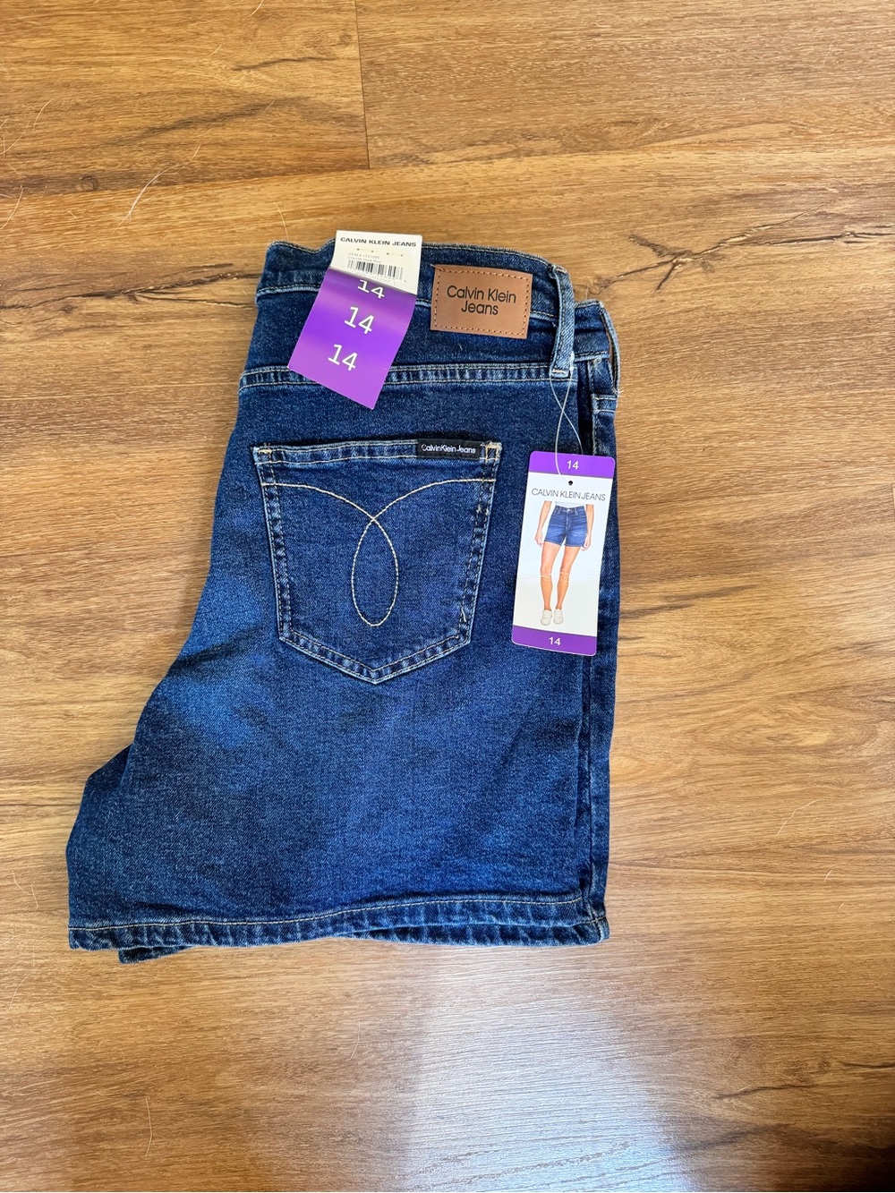 Calvin Klein Jeans Women's Dark Blue Denim Shorts Size 14 NWT